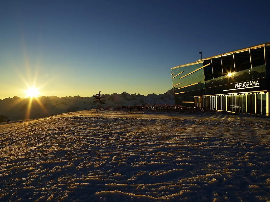 Alphotel Garni Salner Ischgl 4*,  Österrike