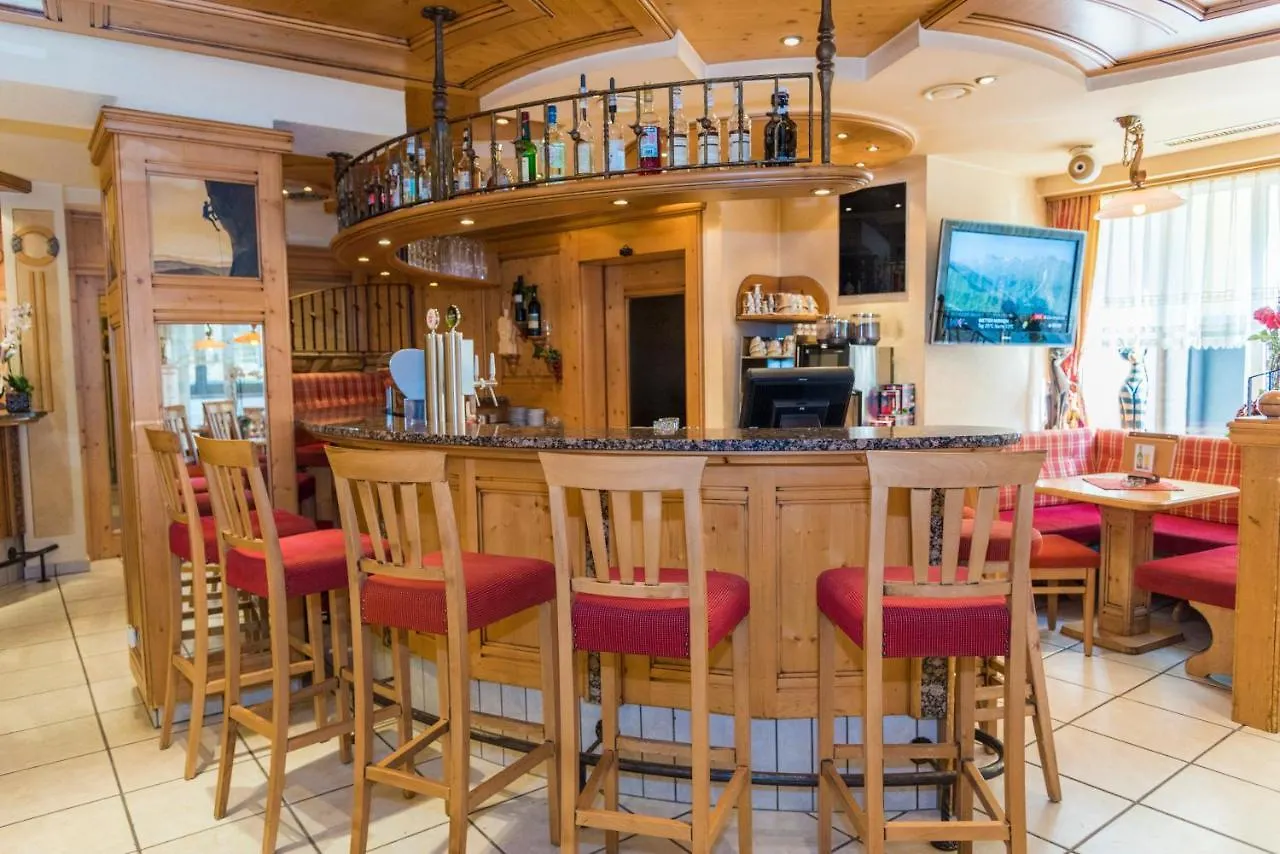 Alphotel Garni Salner Ischgl